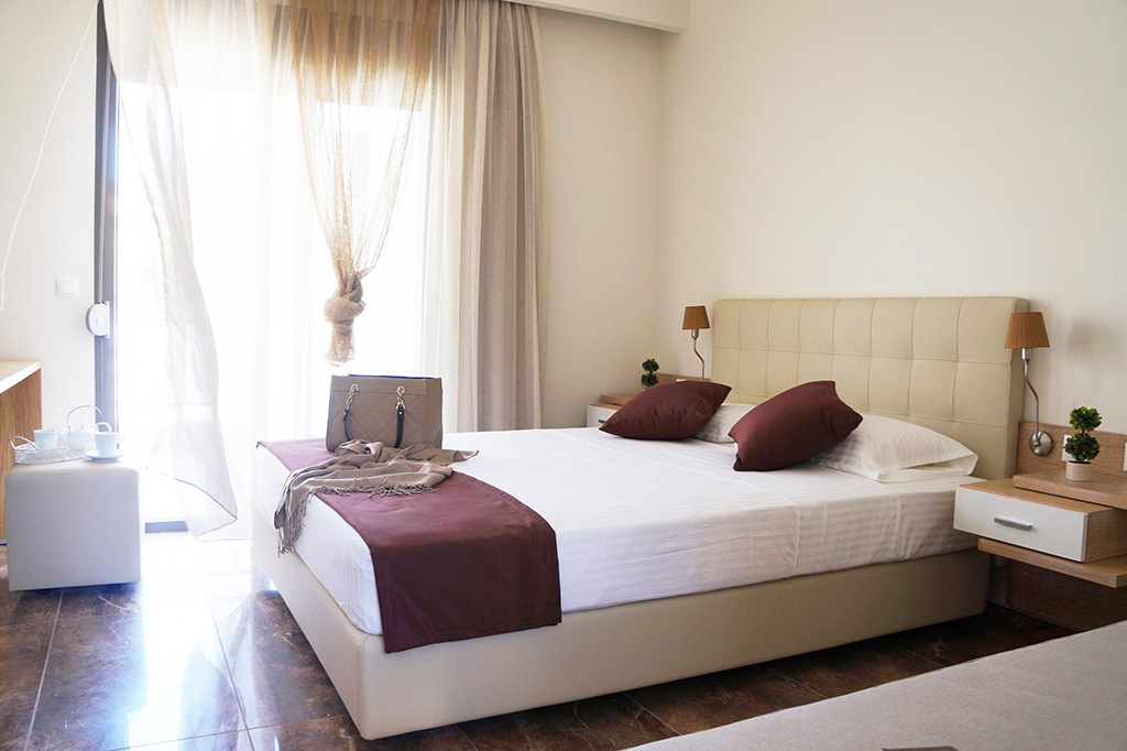 Artemis Plaza 3 * - pic #1