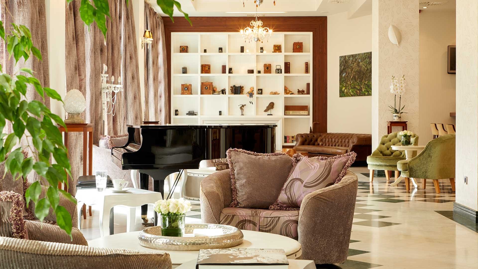 Dioni Boutique Hotel