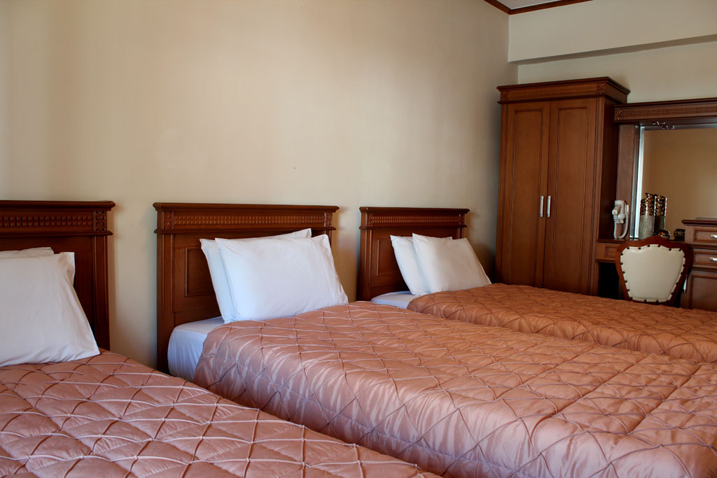 Hotel Famissi 3 * Hotel Famissi 3 *